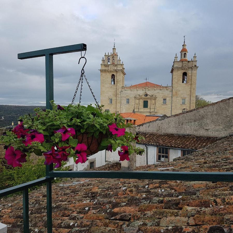Casa Da Praca Hotel Miranda do Douro Luaran gambar